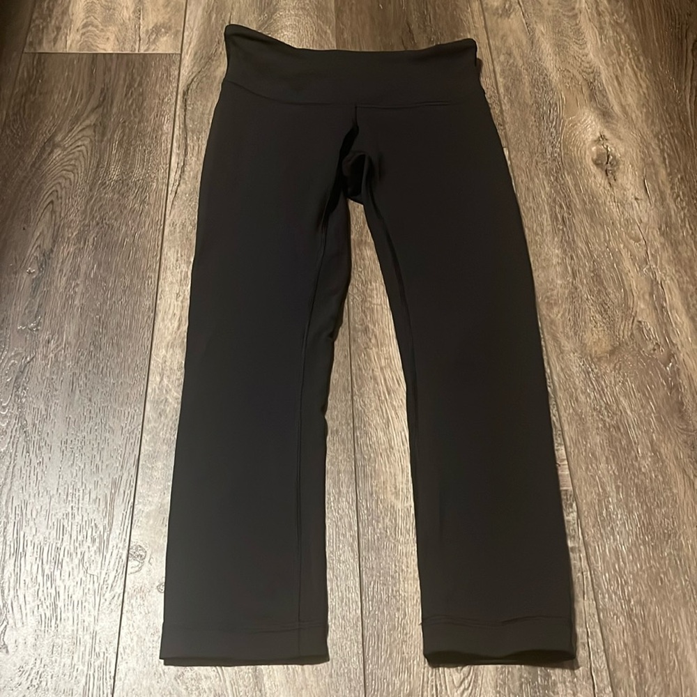 Lululemon Black Cropped Leggings 2